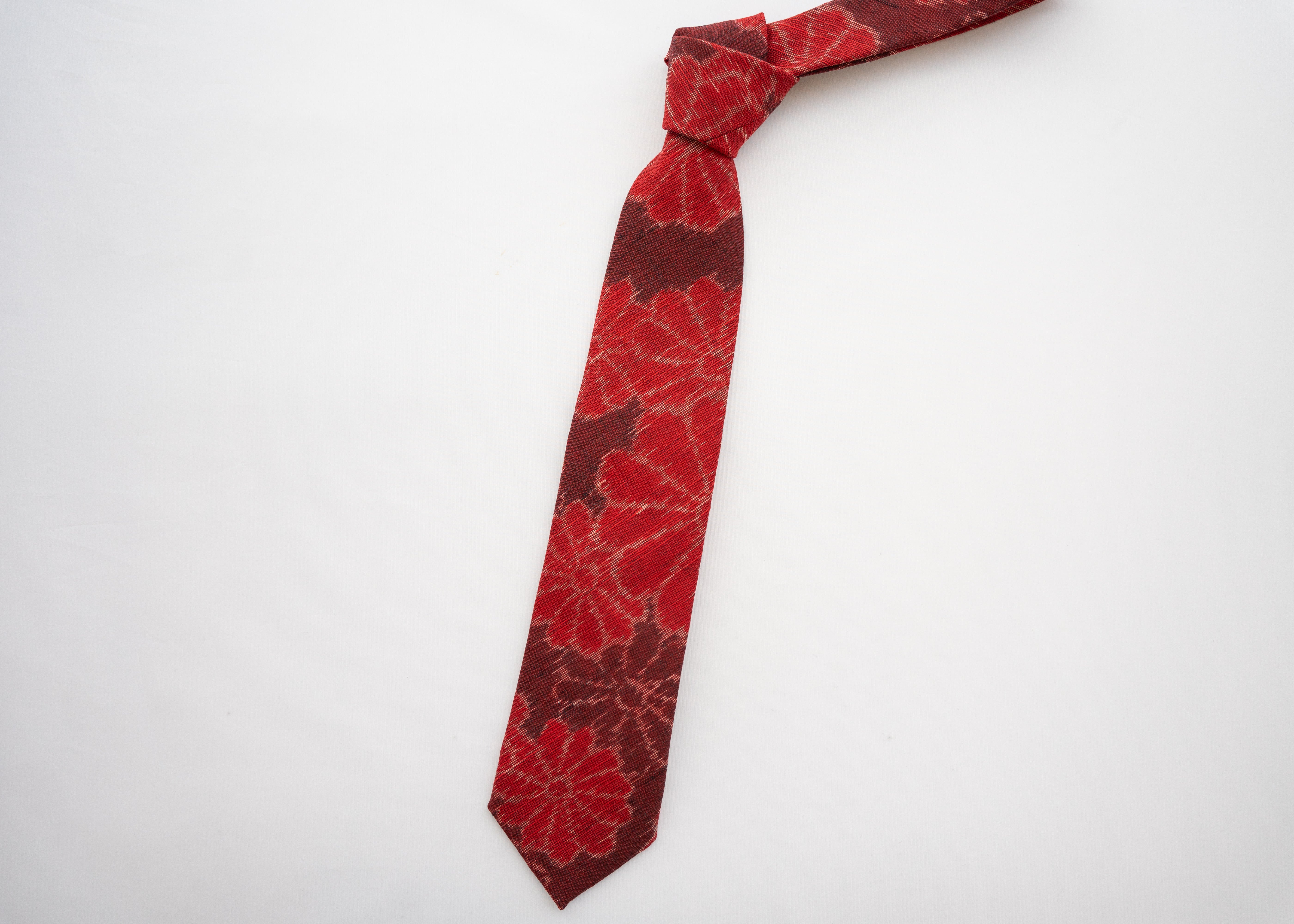 着物ネクタイ 赤 花柄