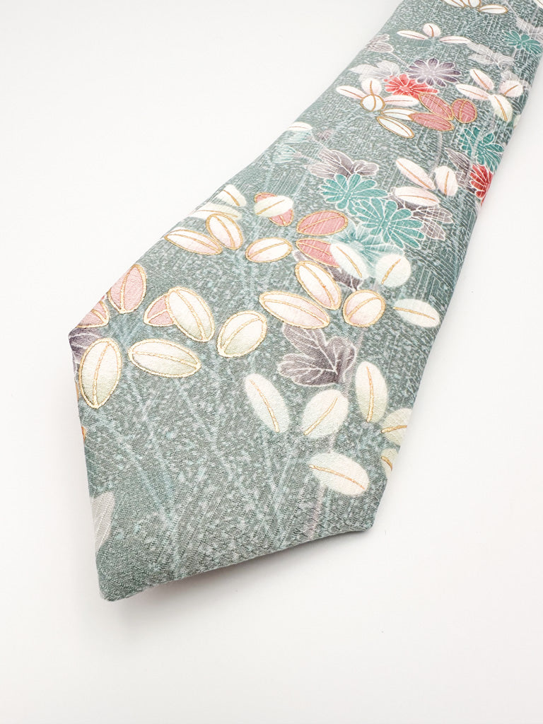 Kimono Tie Chrysanthemum