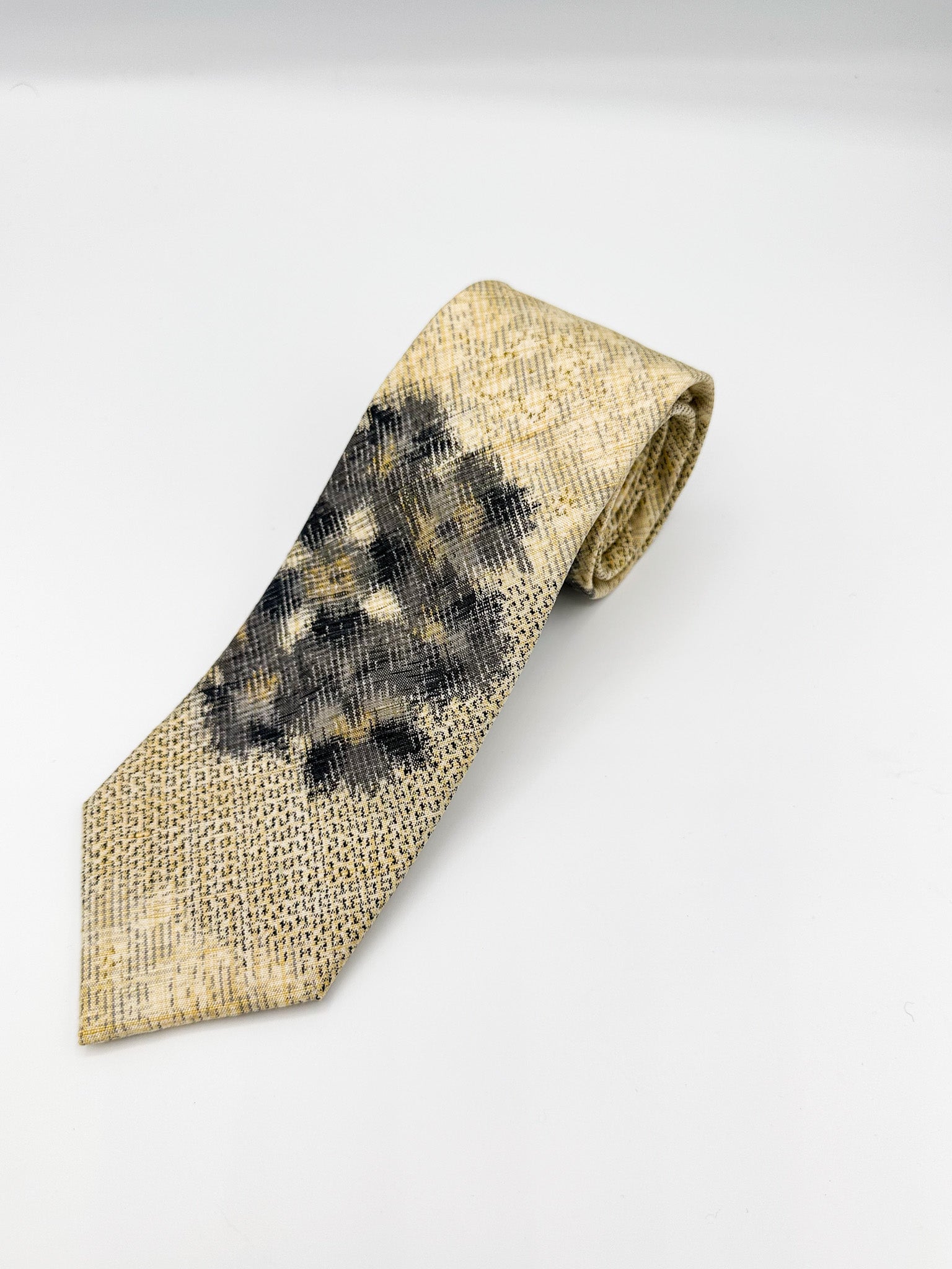 Kimono Tie Blurred Floral