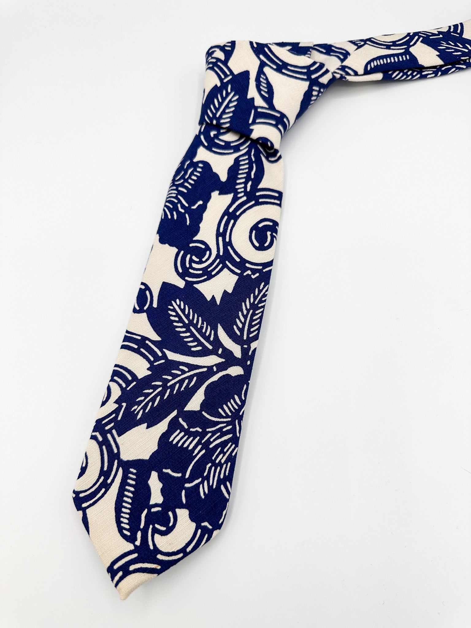 着物ネクタイ 藍染め型染め