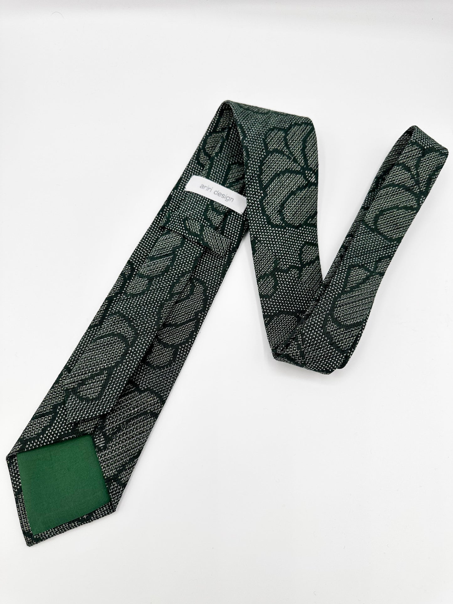 Kimono Tie Textured Botanical