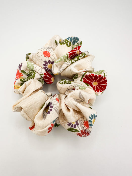 Kimono Scrunchie - Kiku