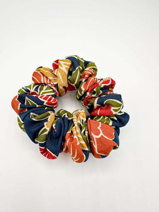 Kimono Scrunchie - Floral (Navy)