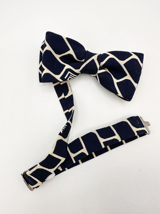 Kimono Bow Tie: Dragon
